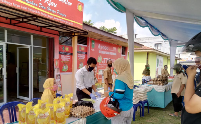 Pasar Mitra Tani di Kalteng dan Riau  Penuhi Kebutuhan Pangan di Tengah Ramadhan dan Pandemi Covid-19