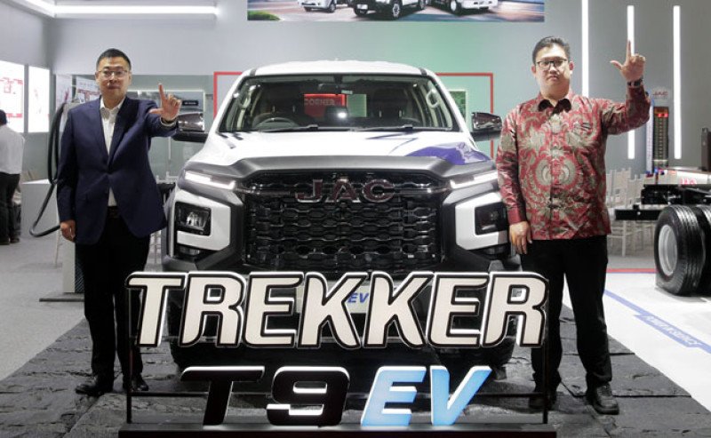 Debut di GIICOMVEC 2026, JAC Motors dan Indomobil Hadirkan EV Komersial Efisien