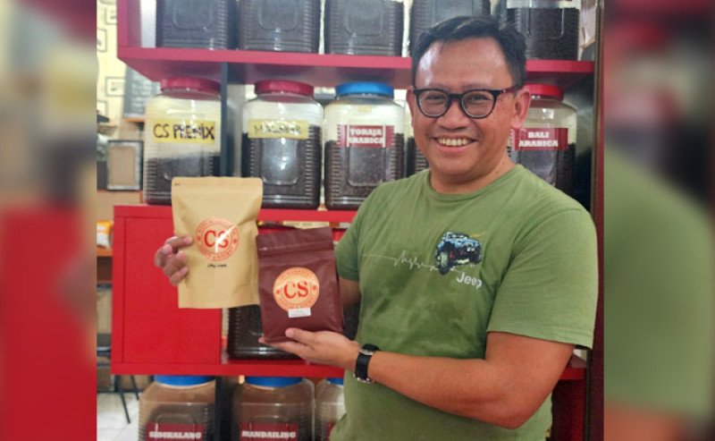Ngopi Siang: Bertemu Penjual dengan Koleksi Kopi dari berbagai Daerah di Indonesia