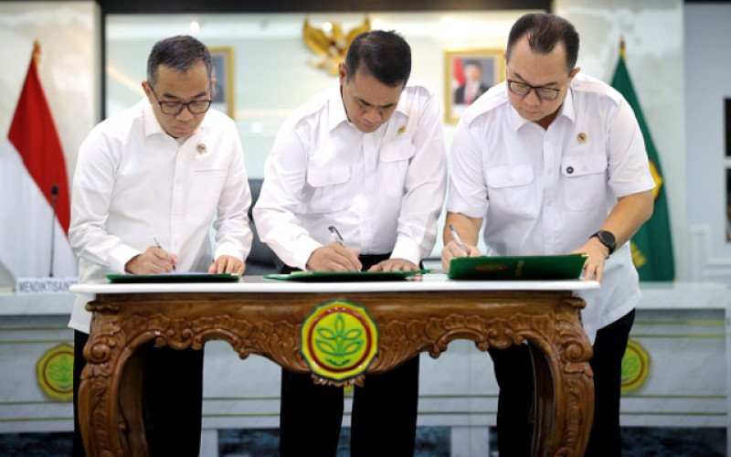 Pemerintah Perkuat Sinergi Riset Pertanian, Kementan Gandeng BRIN dan Kemendiktisaintek