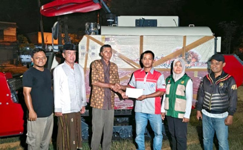Kementan Percepat Modernisasi Pertanian, Petani Tuban Kini Panen Jagung dengan Mesin Canggih
