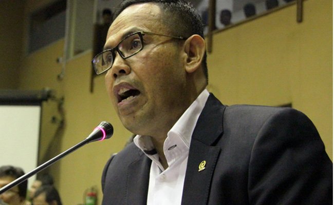 DPR Apresiasi Kementan Bantu Petani Dengan Alsintan