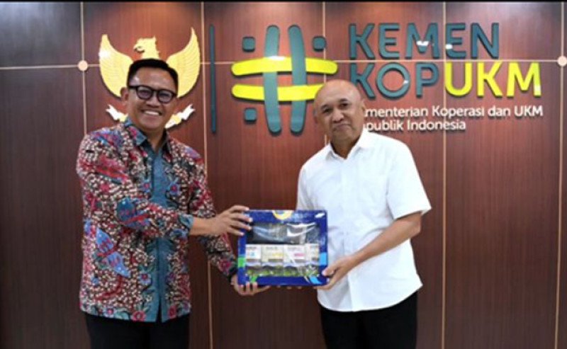 Ketua PMO Kopi Nusantara Berdiskusi Dengan Menteri Koperasi UKM untuk Pengembangan Petani Kopi