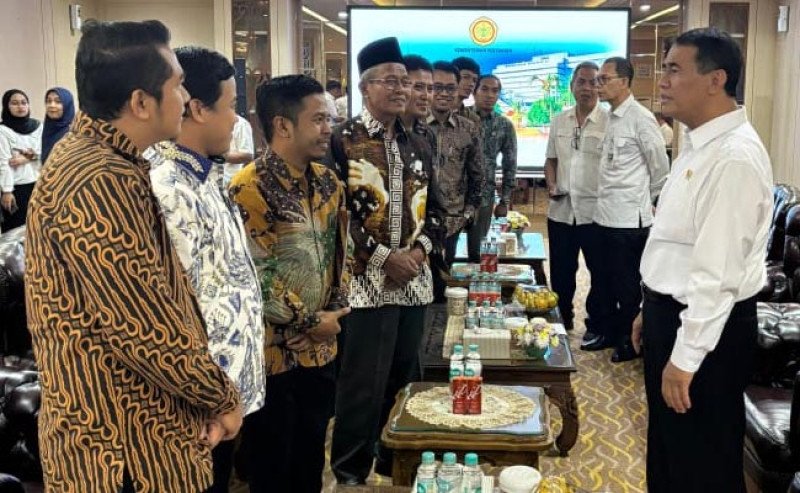 APKARINDO Usulkan Program Peremajaan Karet Serentak untuk Tingkatkan Produktivitas dan Kesejahteraan Petani