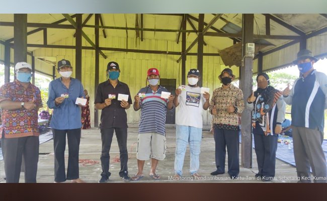 11 Thousand Kartu tani Were Distributed in Kobar - Ministry of Agriculture is Optimist to hit the Targets