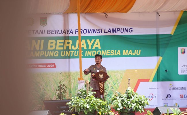 SYL Launched Kartu Petani in Lampung, Distributed KUR and Insurance