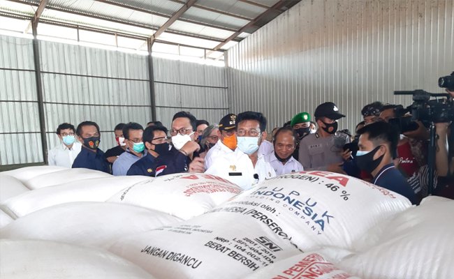Sidak di Pantura Jabar, Mentan SYL Pastikan Ketersediaan Pupuk Aman