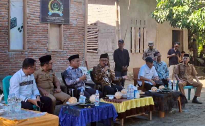 Gubernur Sulbar Tinjau Penyaluran Bibit Kakao di Polewali Mandar