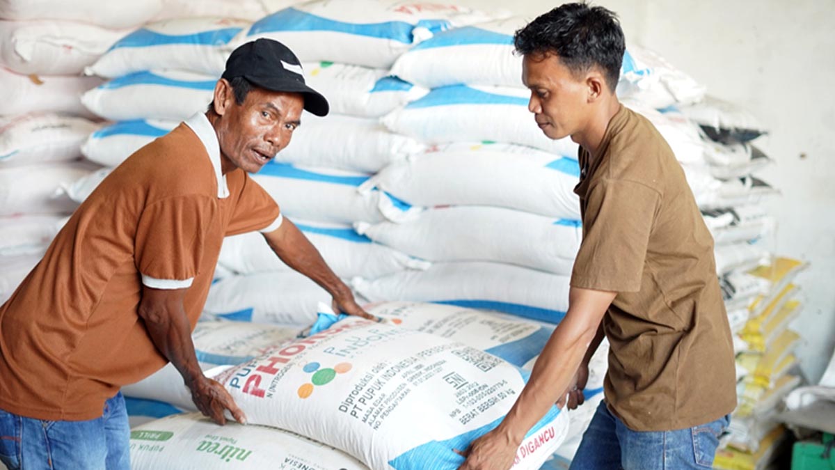 Mentan Amran Pastikan Pupuk Subsidi Tersedia dan Terjangkau, Dukung Percepatan Swasembada Pangan AGRICOM